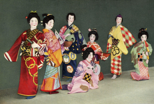 Odori dance, 1930&rsquo;s, Japan. &ldquo;Captioned 新潟美人 花見元禄踊り Niigata beauty flower-viewing