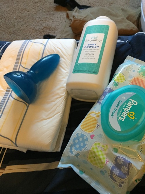 cuddlebugandmommasnug:  Change supplies!  Looks like a great combo