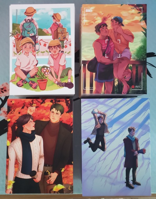 ✿ PRODUCTION UPDATE ✿New arrivals featuring our four seasons prints by @/uyubean, @lvnesart, @/gensy
