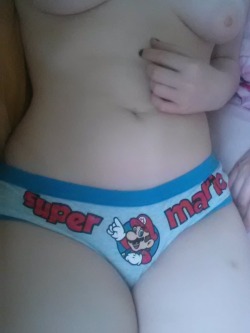 forestbabyy:  I got new panties!!! :)