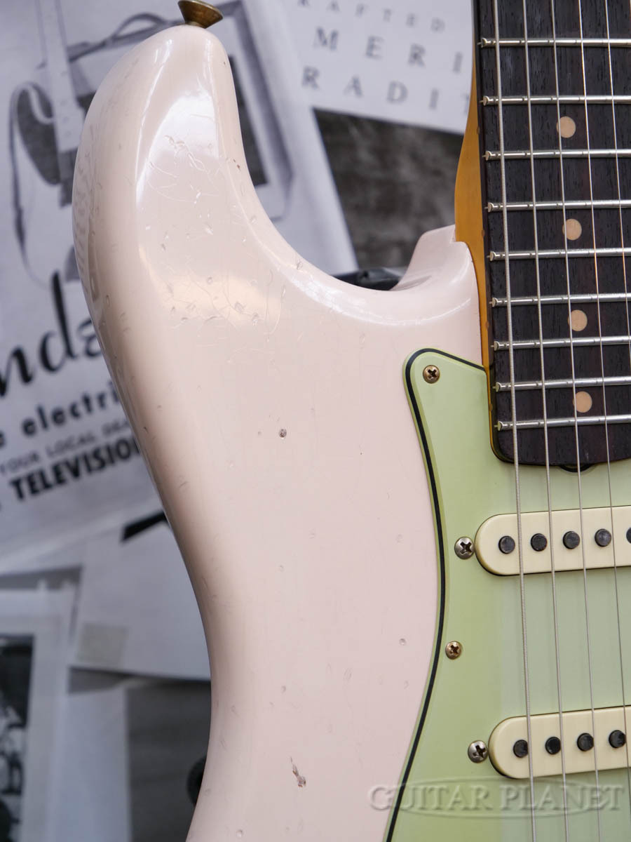 Fender ギターパーツ Pre-Wired Strat Pickguard, Custom Shop Custom '69 SSS, B