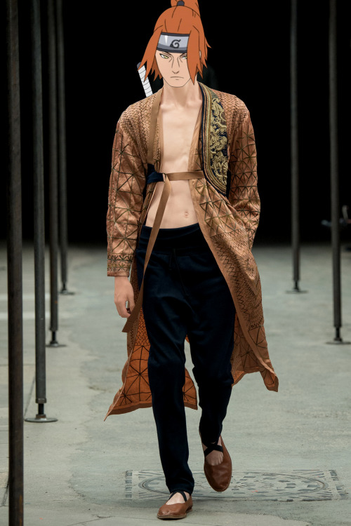 Fū (フー) in Dries Van Noten Spring-Summer 2015