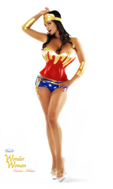 jayjay8899:  jayjay8899:  Morphs by jayjay88 >> Who dares refuse Wonder Woman..?! ** See all >>> VISIONS morphs Here **   ** Go to >>> Celebrity morphs !!     And your >>> Fab 500′s !!