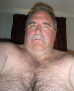 nudedadsandjewelry:  HOLY FUCKING SHIT!!! LINKS PLEASE!!!!! HE’S FUCKING GORGEOUS! 