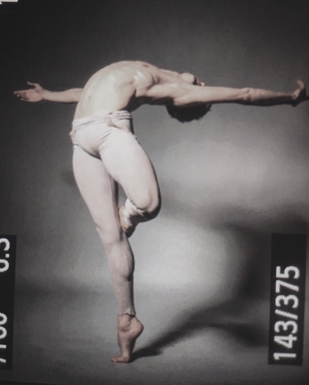 pas-de-duhhh: Clemens Fröhlich dancer with Dutch National Ballet Photographed by