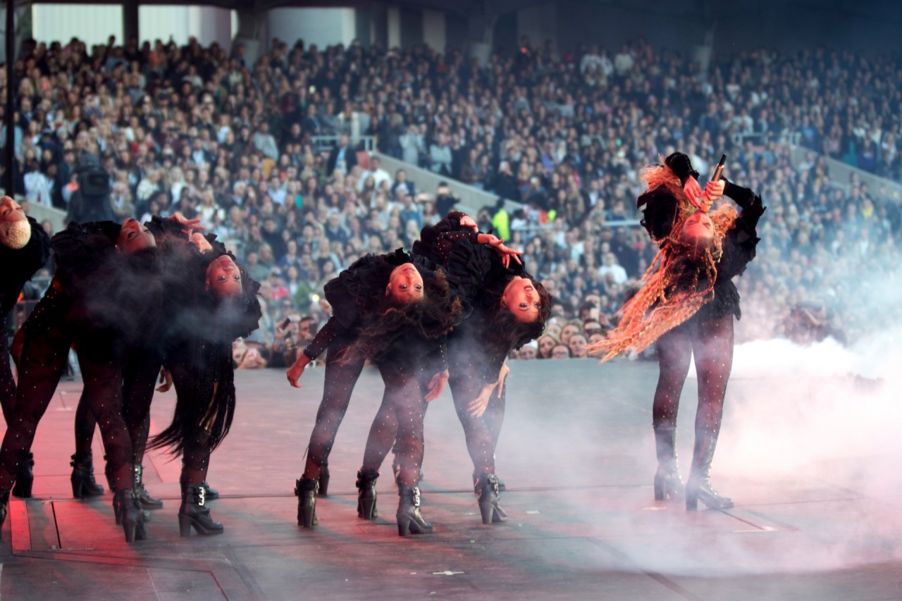 lemonadedaily:  THE FORMATION WORLD TOUR: MANCHESTER 