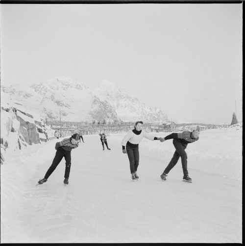 vintagenorway:Ice skating, Henningsvær, 1950s