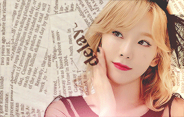 ireone:a gifset of taeyeon ♡↳ requested by @loonarium​ ©