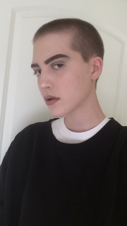 transgenderavenger:Never thought I would buzz my head or try green shadow.