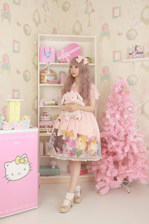 frederica1995:New OP from Makiro Cross OzKid size(*´･ω･)♫ More lolita updates