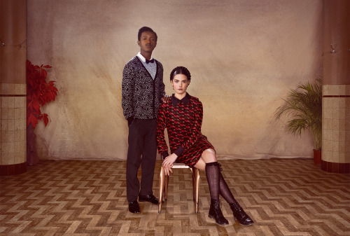 yagazieemezi:  MOSAERT: Capsule 1 & 2 Earlier this year, Belgian artist Stromae (Paul Van Haver) launched his clothing line ‘MOSAERT’ an anagram of his stage name in a collaboration with Brussels studio Boldatwork, creating cardigans, shirts,