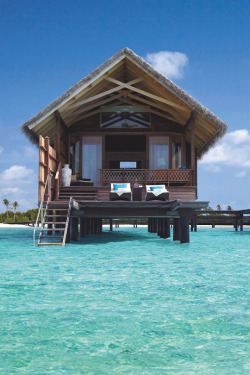 livingpursuit:  Shangri-La’s Villingili