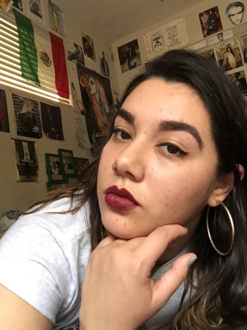 la–calavera:  I feel like we do these like once a month but heeeeeeere we go again, my 6 selfies :) tagged by gatita-jotita ❤️  I tag hungry-puta queerxingona pinkmeshtanktop cactusflor gueraxlocamala-suerte fridakahlofanclub rancherotriste