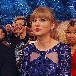 katiekatkkm:  I can’t decide if Taylor or Nikki’s reaction is better 