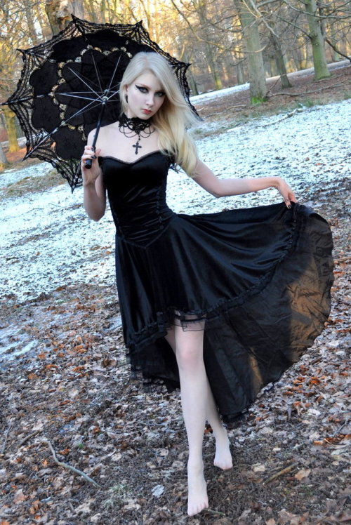 Like Gothic Fashion? Then you&rsquo;ll love this website&hellip; www.gothicbootshop.com