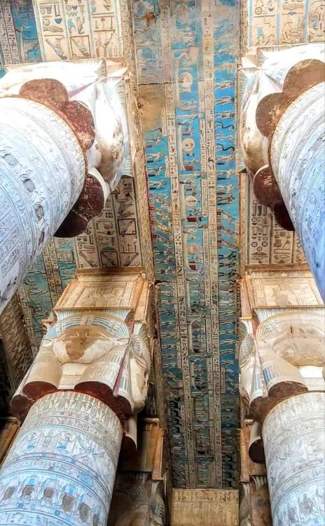 egypt-museum:Inside Temple of Hathor at DenderaIt is one of the best-preserved temple complexes 