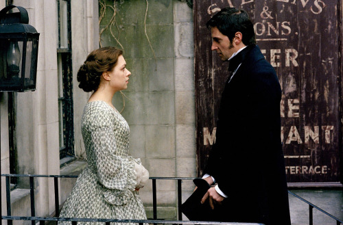 mezzmerizedbyrichard: On the Hales’ doorstep. John Thornton and Margaret Hale ~ North and Sout