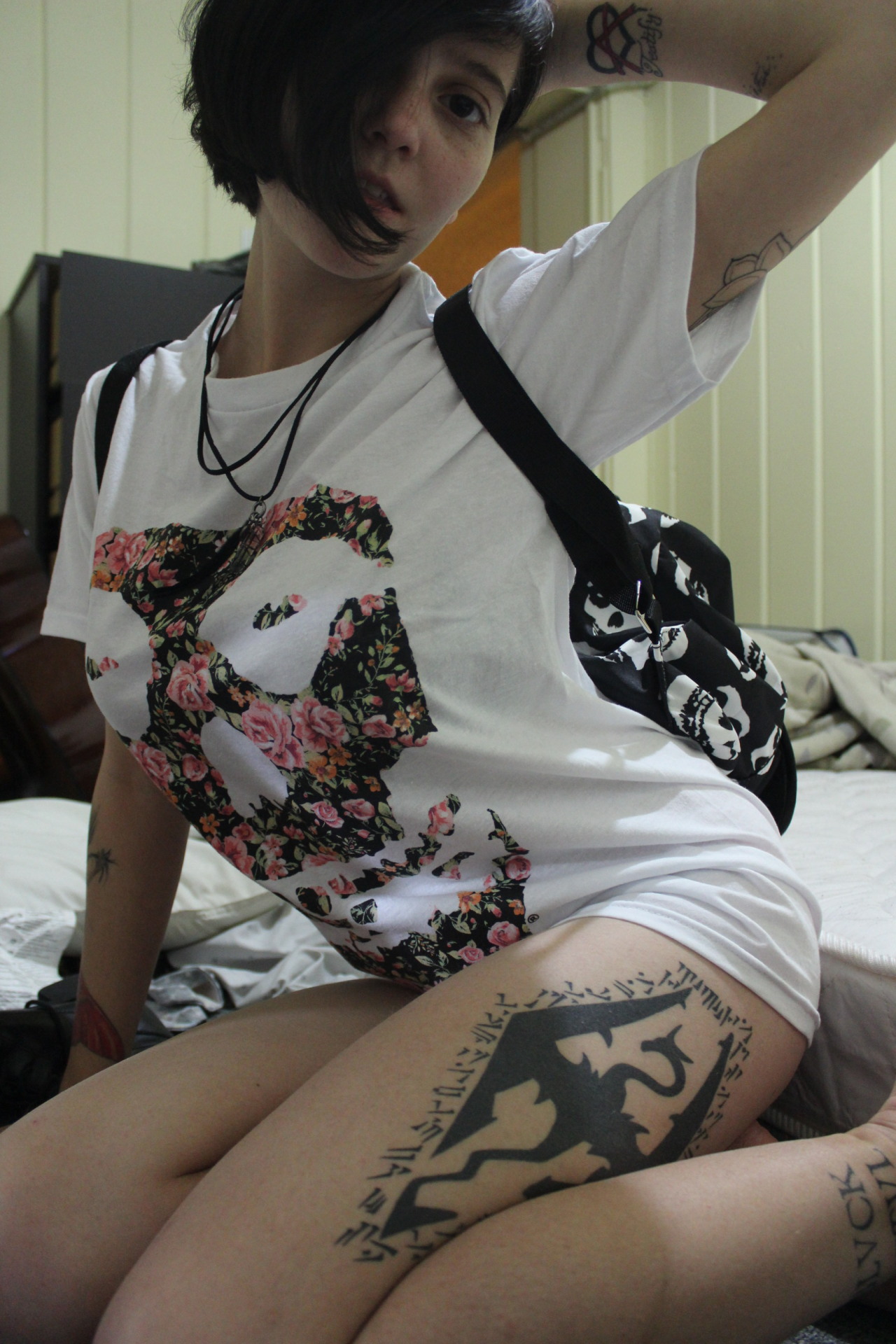 espikvlt:  One last caress.  