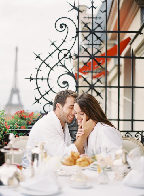 Our editorial “Paris for two” at the Plaza Athénée Hotel is now out in Dear Gray Magazine #4! Photog