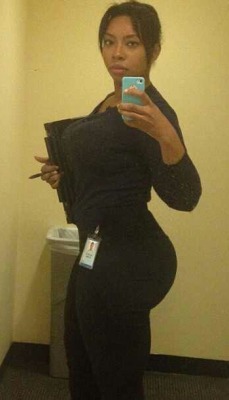 phattygirls:  AT WORK PHATTY!