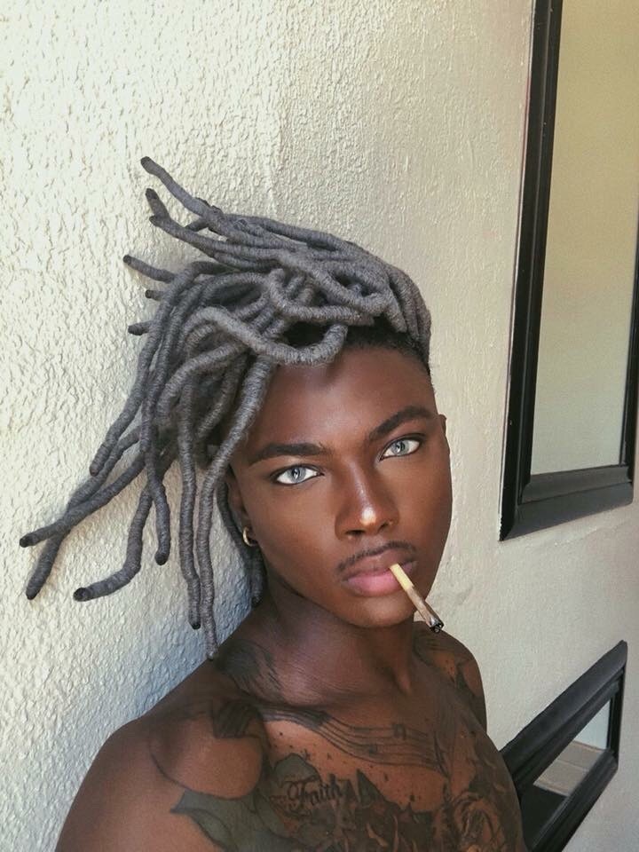 yolienox:  TB ‘ Yolie Nox 