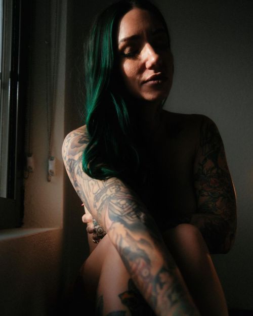 You’re the sweetest daydream that I’ve ever known. ⁣ .⁣ .⁣ .⁣ .⁣ .⁣ #arizonaphotographer #greenhair 