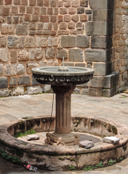 Fuente seco, Cuzco, 2017.