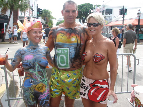fantasyfest: See thousand of my photos at my Flickr account. www.flickr.com/photos/leester/se
