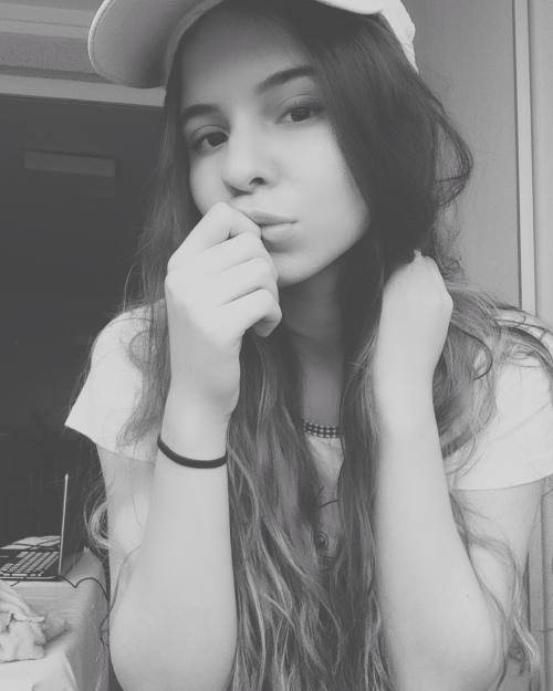 http://streetgrl.tumblr.com/post/154691095862
