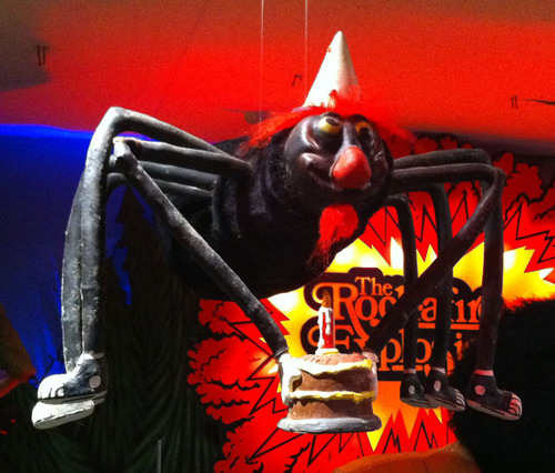 unholyreverendbipper:  So Salad Fingers here  Is possibly birthday themed and might