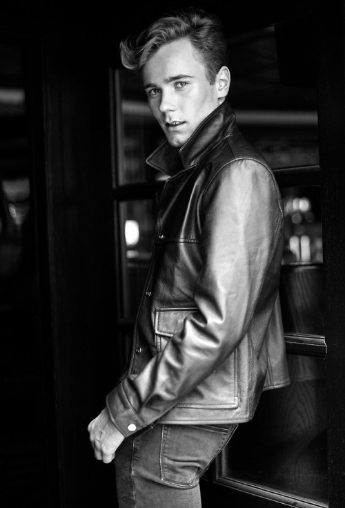 Tarjei Sandvik Moe - Elle Norway [November 2018]Photography By Isabel Watson
