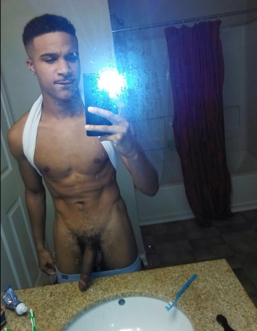 lookwhoigot:  Thanks to my friend @baits-exposed 😘😘