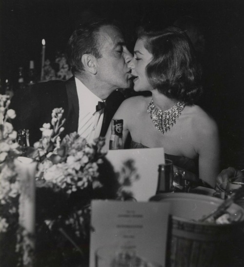 Porn Pics bettybacallbeauty:  Humphrey Bogart and Lauren