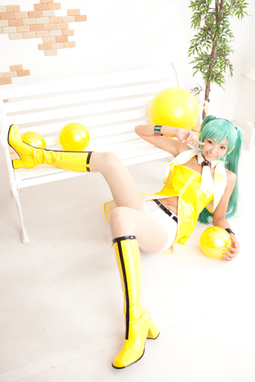 Vocaloid - Miku Hatsune (Necoco) 22HELP US GROW Like,Comment & Share.CosplayJapaneseGirls1.5 - www.facebook.com/CosplayJapaneseGirls1.5CosplayJapaneseGirls2 - www.facebook.com/CosplayJapaneseGirl2tumblr - http://cosplayjapanesegirlsblog.tumblr.com/twi