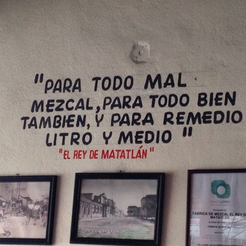 curlysalvadoran:  Y si se rompe el corazón más grande la razón. 
