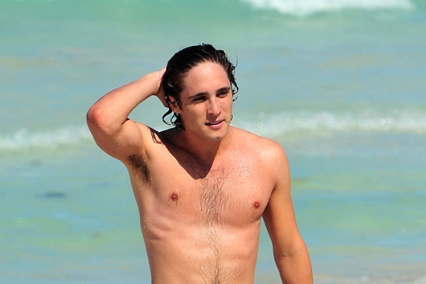 OMG Nothing But Shirtless Hotties