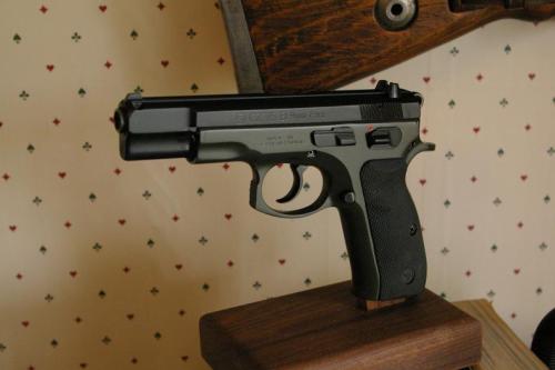 gunrunnerhell:CZ75BLegendary handgun originating from Czechoslovakia (now theCzech Republic). One of