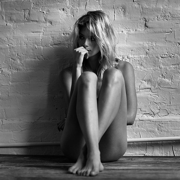 petercoulson:  #model @mollyerogel @nextmodelsmia @majormodelsny #assistant @rozannanazar