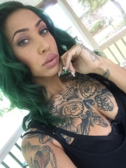 nuffsed69:  Sexy & Tatted Veronica Rose