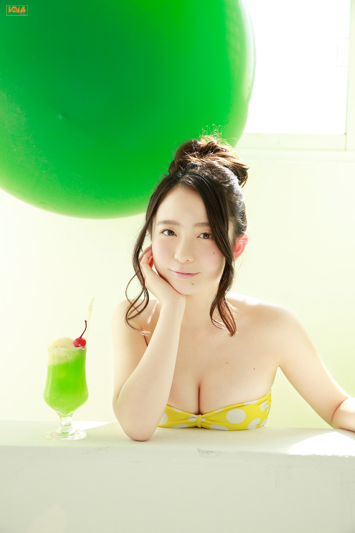 unknown999:  「中野佑美」+「BOMB」