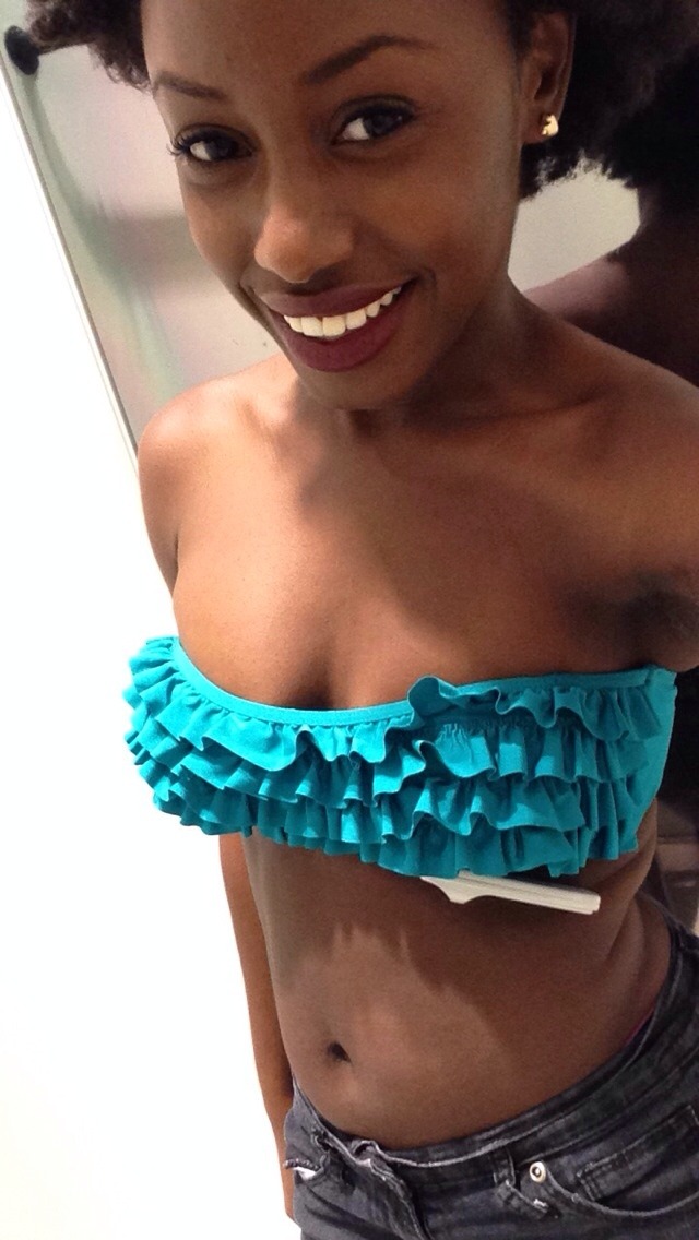ebonyzerscrooge:  Can we talk about my fat…  Can we talk about how fucking flawless