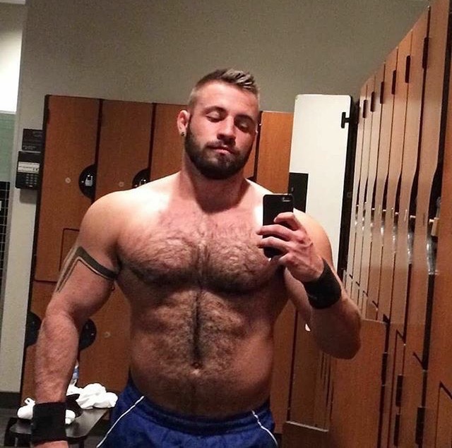 Follow my two hairy men blogs:http://sambrcln.tumblr.comhttp://hairysex.tumblr.com