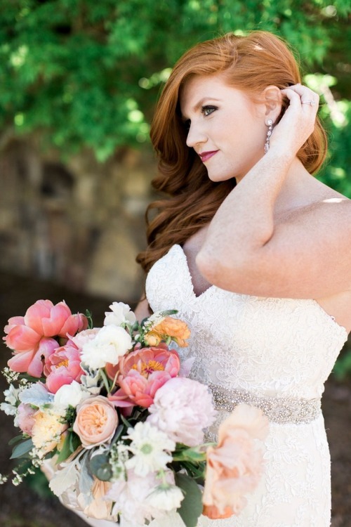 Featured by Wedding Chicks (Diana Lupu Photography)Flowers by Victory BloomsBeauty by Hope Ferguson