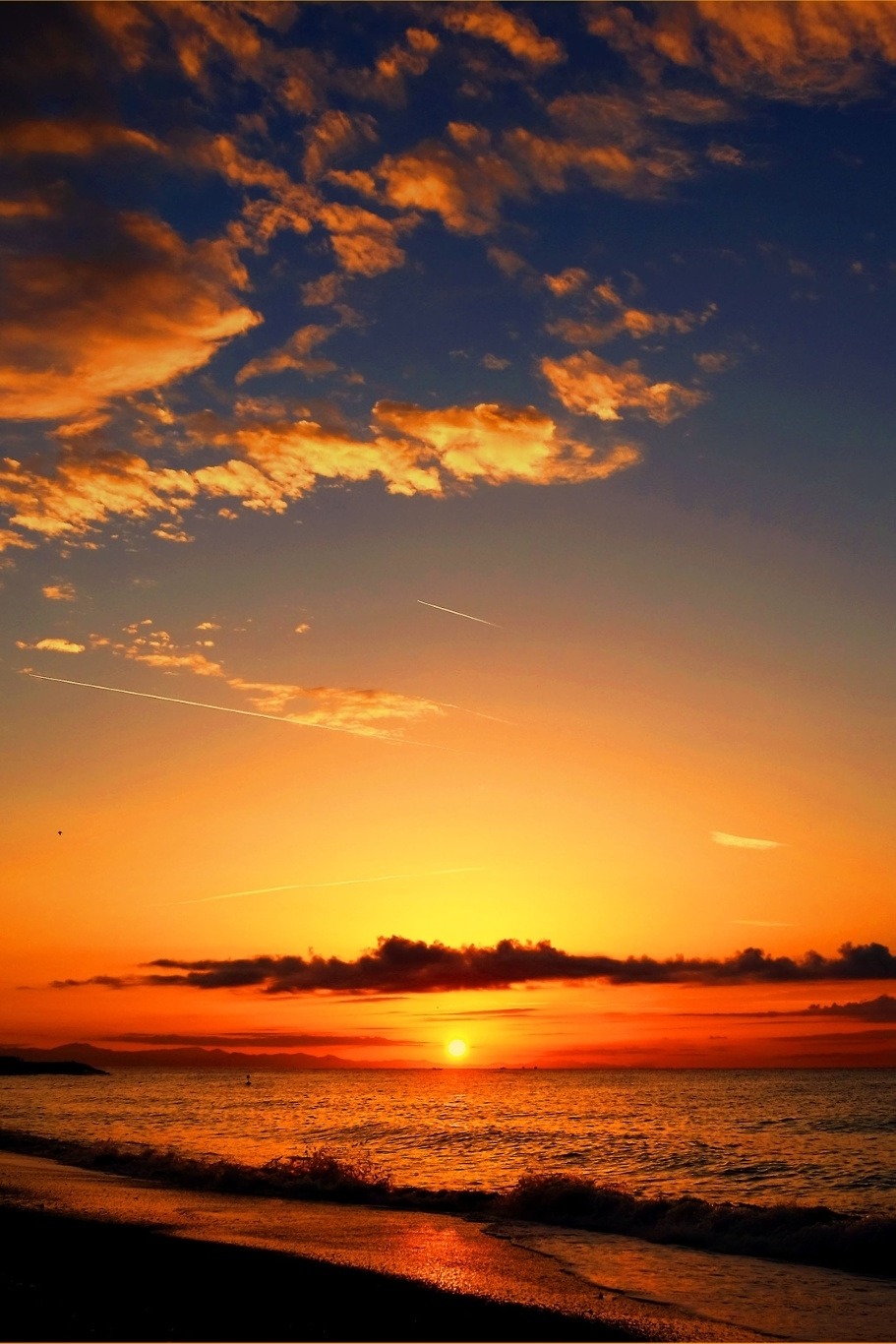 wavemotions:  New day by Stefano Crea