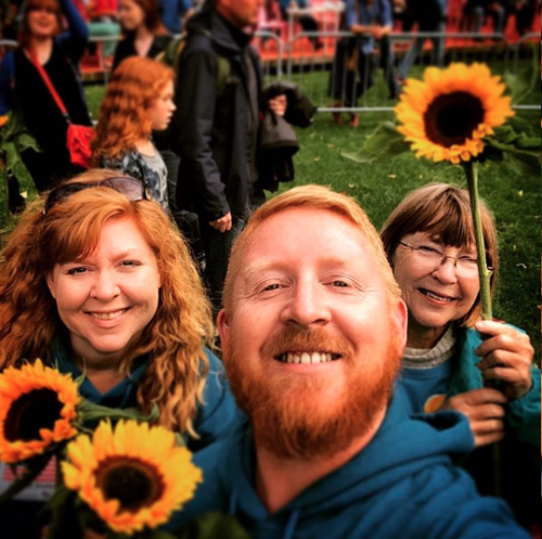 Porn stylemic:  Thousands of gingers gather for photos