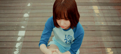 femaleidol:  navillera → fingertip