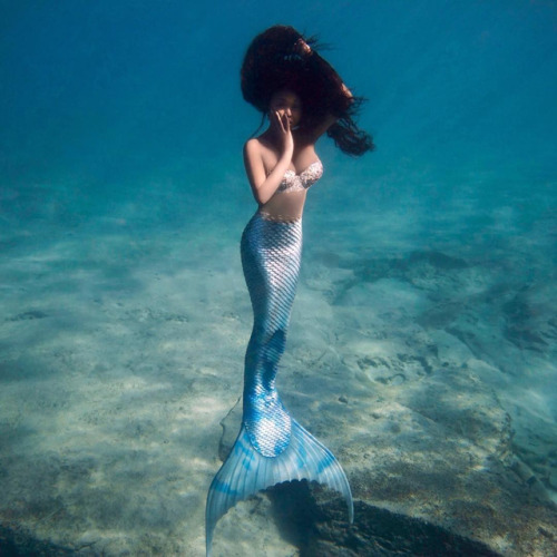 flyandfamousblackgirls: Amiyah Scott photographed by Angelina Venturella for Memoirs of A Mermaid (2