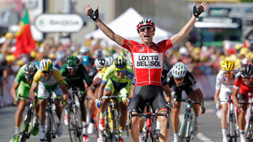 flanderscyclingguy:  Gallopin wins the eleventh stage of the Tour de France.