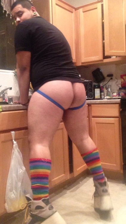 naughtyjustlikeyou:chologlitter