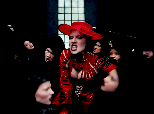9331bad2c439a9880e7ce41b230d6f4d9af3e822.gif